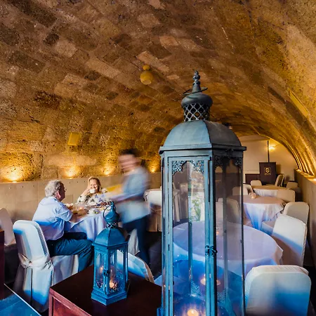 Avalon Boutique Rhodes فندق