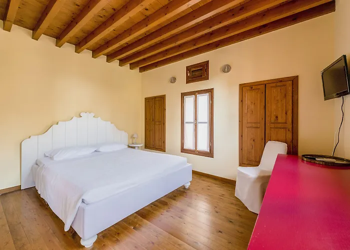 Avalon Boutique Rhodes Rhodes City